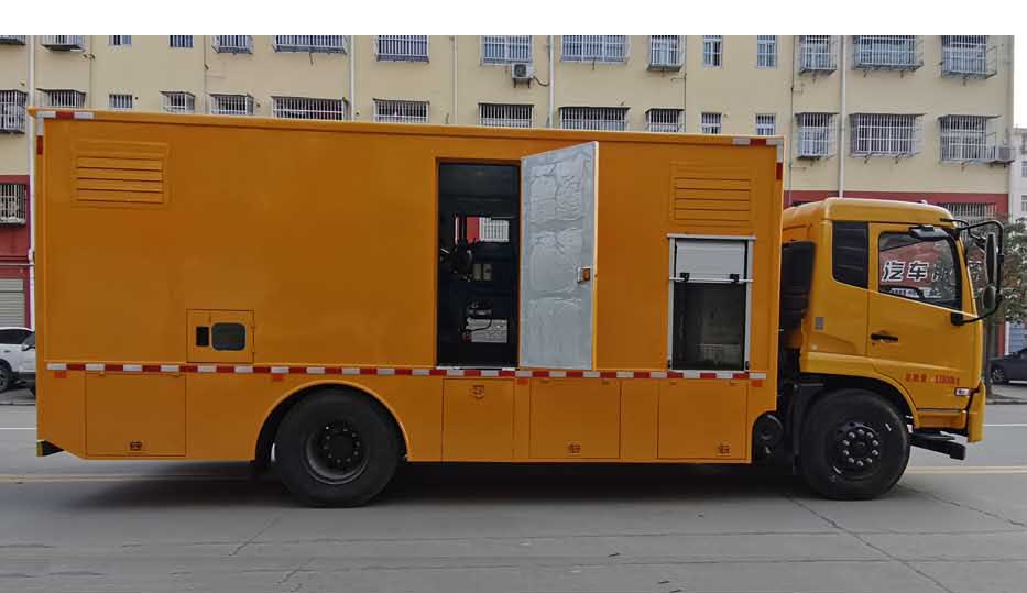 東風(fēng)天錦800-1000KWH儲(chǔ)能車(chē)電源車(chē)圖片3